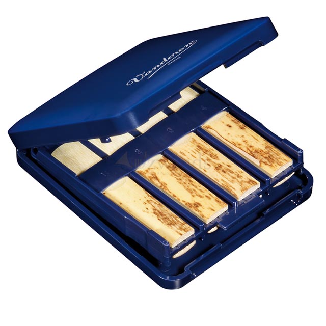 Vandoren Clarinet Reed Case - Stores 8 Reeds