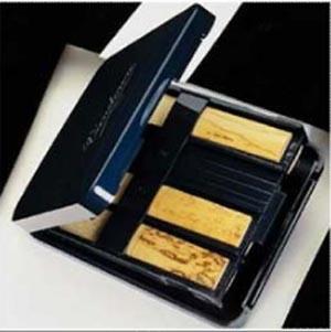 Vandoren Reed Case for Alto Sax HOLDS 6 Reeds