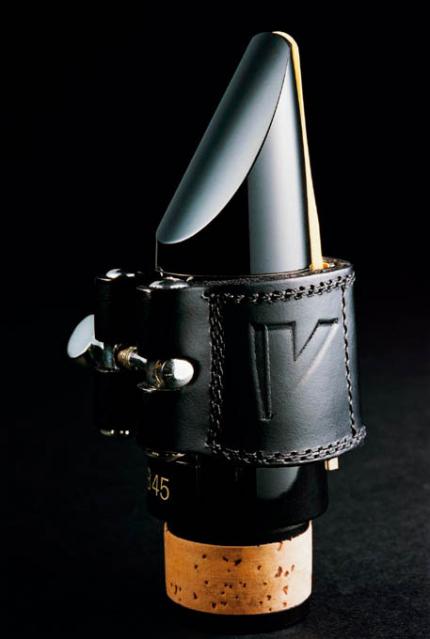 Vandoren Leather Clarinet Ligature and Plastic Cap